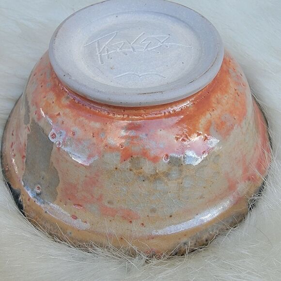 Hand thrown ceramic 6 inch bowl artist signed Parker - Picture 4 of 5